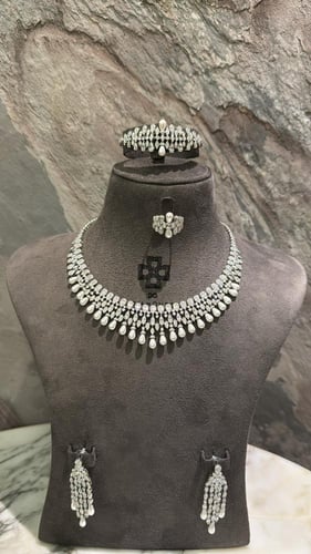 طقم تصميم الماس