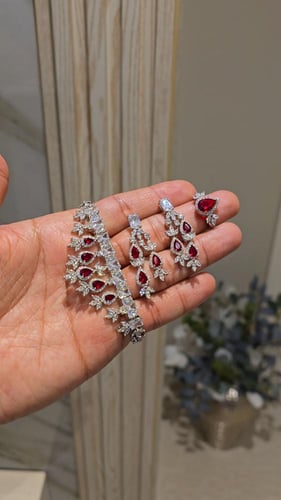 طقم تصميم ألماس