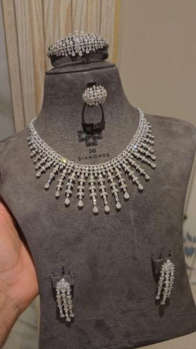 طقم تصميم ألماس