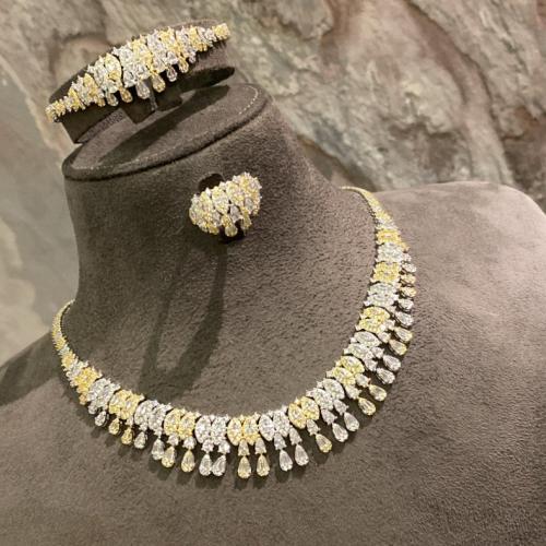 طقم تصميم ألماس