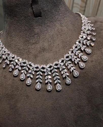 طقم تصميم ألماس