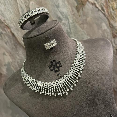 طقم تصميم ألماس