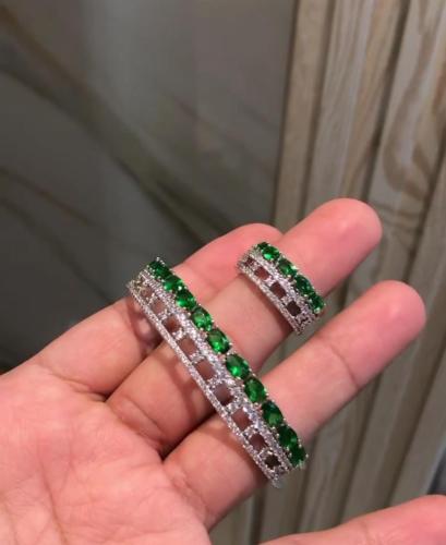 أساور تصميم ألماس