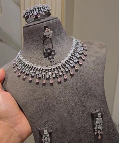 طقم تصميم الماس