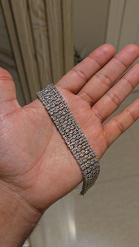 سوار تصميم ألماس