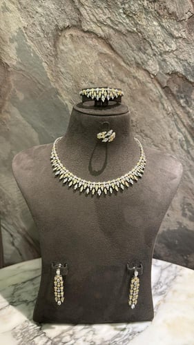 طقم تصميم الماس