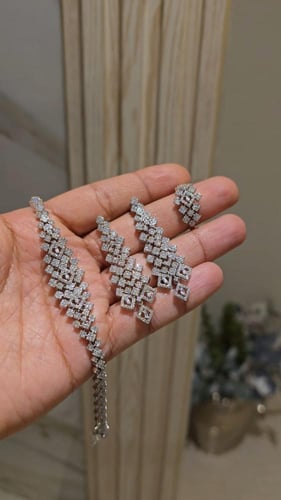 طقم تصميم ألماس