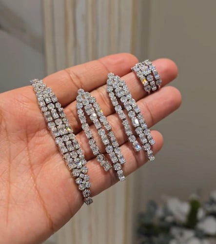 طقم تصميم الماس