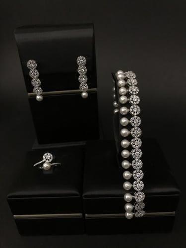 طقم تصميم ألماس