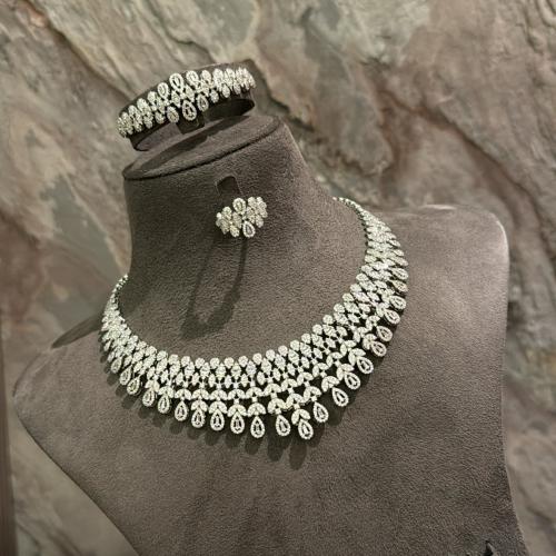 طقم تصميم الماس