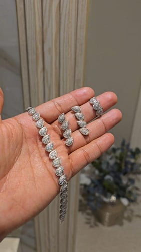 طقم تصميم ألماس