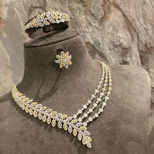 طقم تصميم ألماس