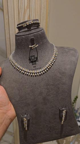 طقم كامل تصميم الماس