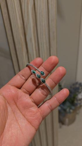 سوار تصميم ألماس