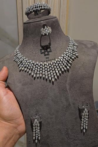 طقم تصميم ألماس