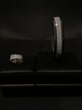 أساور تصميم ألماس