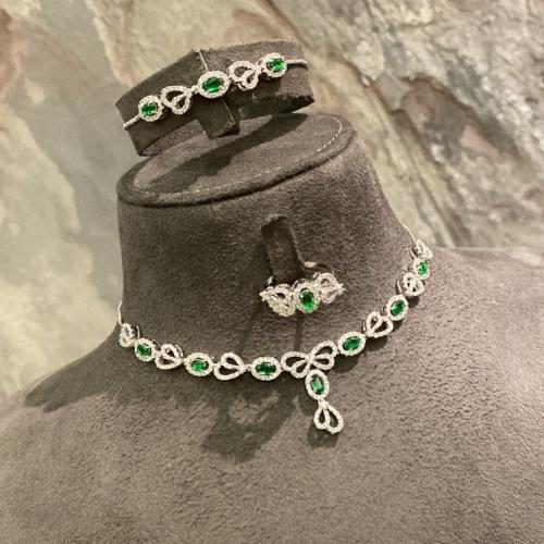 طقم تصميم ألماس