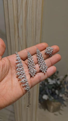 طقم تصميم ألماس