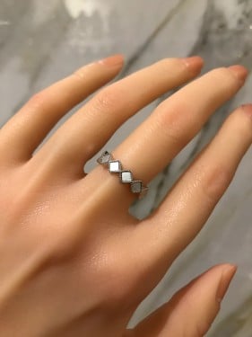 خاتم تصميم ألماس