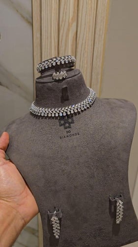 طقم تصميم ألماس