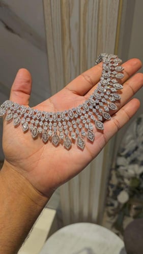 عقد تصميم ألماس