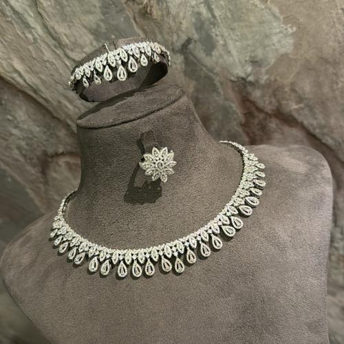 طقم تصميم ألماس