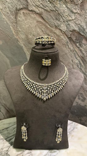 طقم تصميم الماس