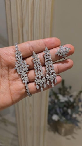 طقم تصميم ألماس