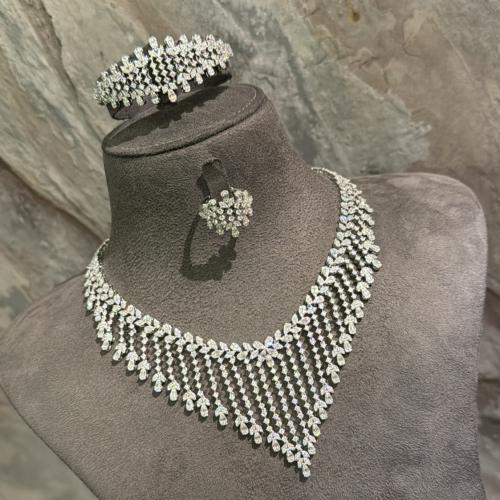 طقم تصميم الماس