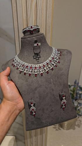 طقم تصميم ألماس