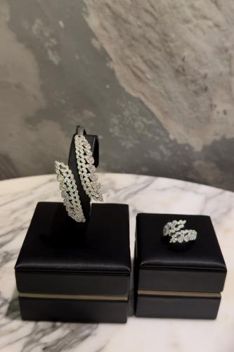 اساور تصميم الماس