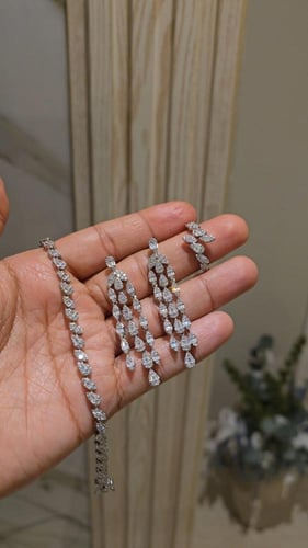 طقم كامل تصميم الماس