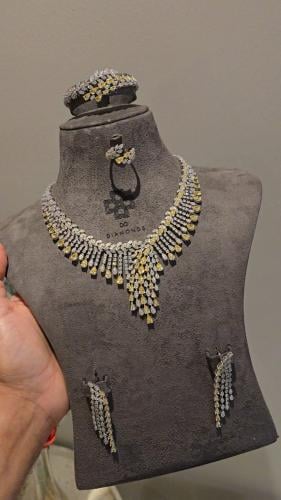 طقم كامل تصميم الماس