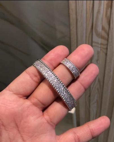 أساور تصميم ألماس