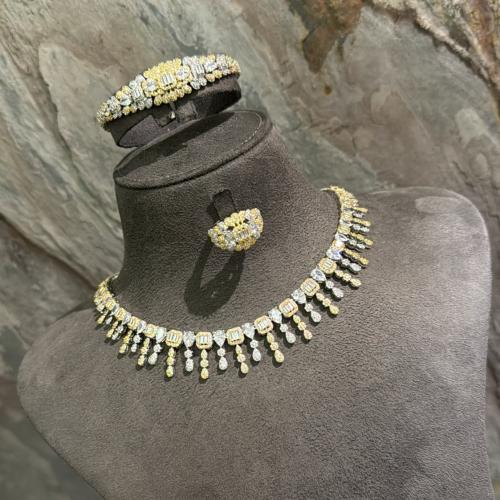 طقم تصميم ألماس لونين