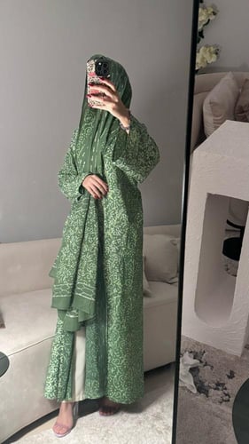 عباية تهاني