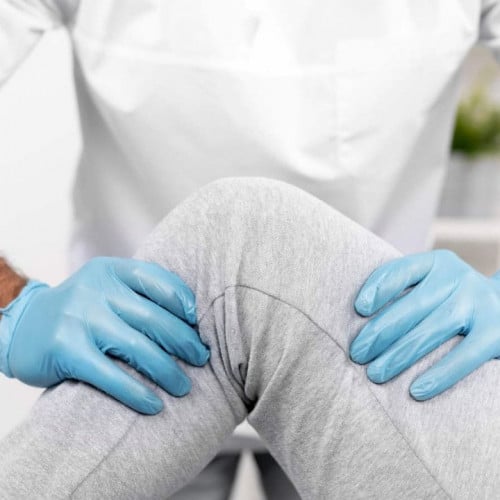 4 جلسات علاج طبيعي