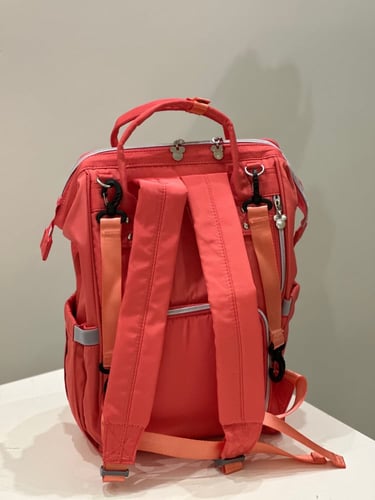 شنطة بلون مميز !