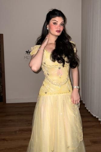 فستان الليموني المُرصع