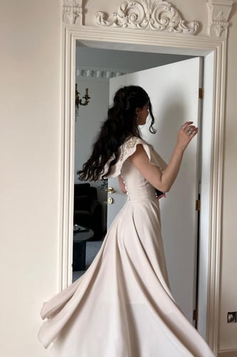 فستان مورد تطريز حرير