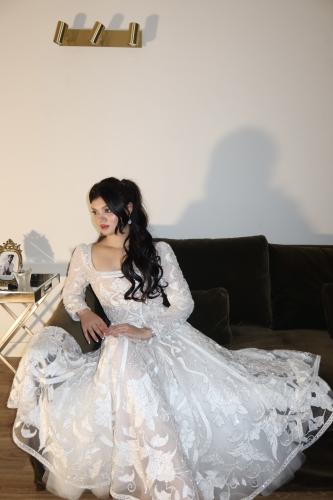 فستان الفتنه اوف وايت اكمام