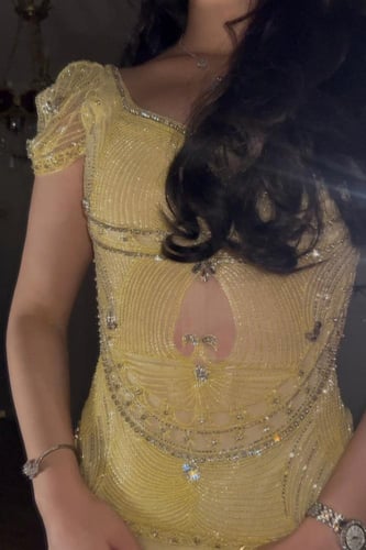 فستان الليموني المُرصع