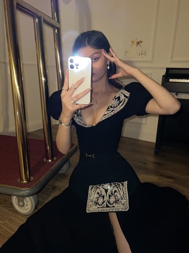 فستان لاستر