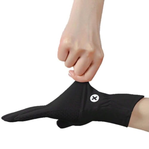 قفاز بفتحة إصبع