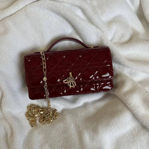 شنطة Dior برغندي