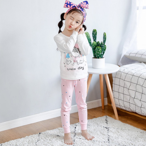 بيجاما بناتي ابيض وردي