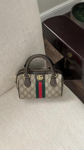 شنطه انيقه بشكل جديد