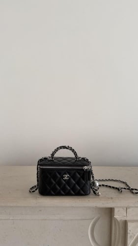 شنطهchan عده الوان