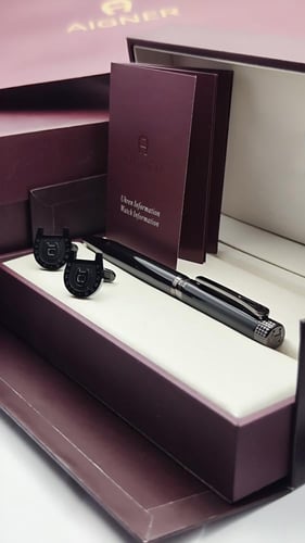 طقم كبك وقلم فاخر