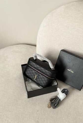 شنطه بحروف SYL